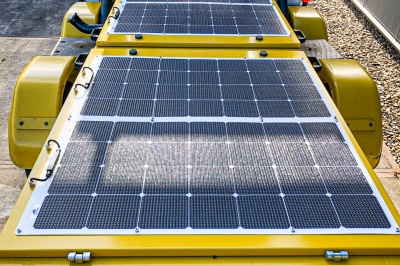 Energieneutrale tekstkarren met zonnepanelen